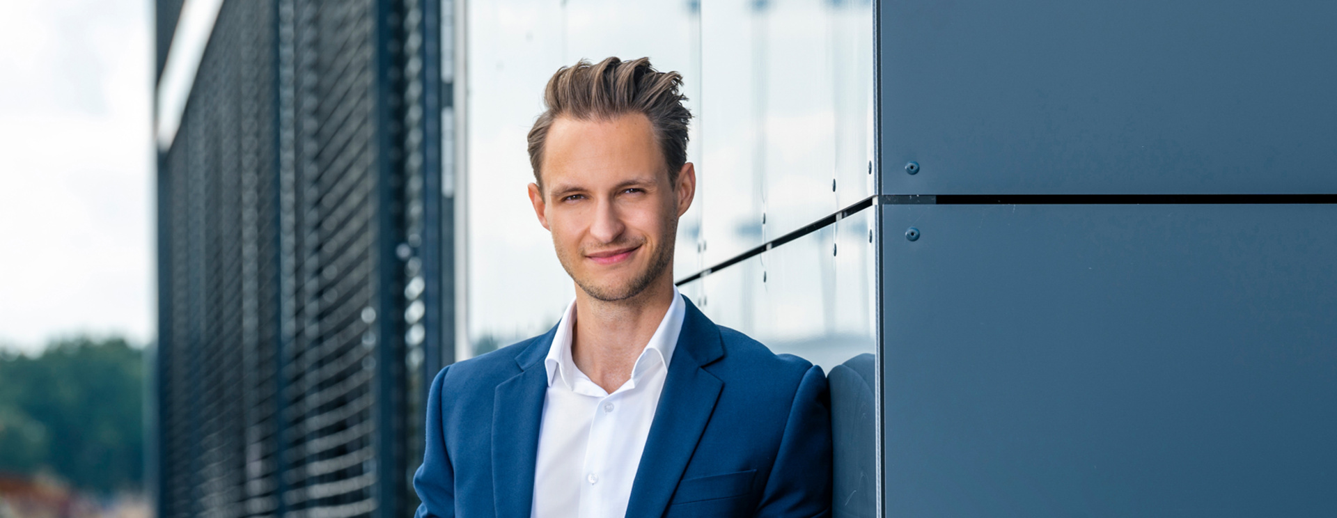 Simon Richenhagen übernimmt Marketingleitung Simon Richenhagen übernimmt Marketingleitung